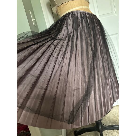 St. John evening Collection Pleated Metallic Skirt pink black tutu knee sz 8 - Picture 6 of 16